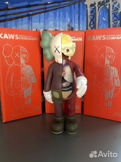 Фигурка Kaws коллекционная