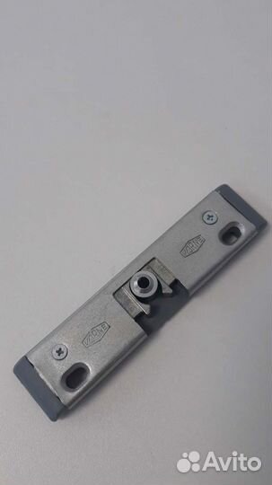 Защелки на балконный выход