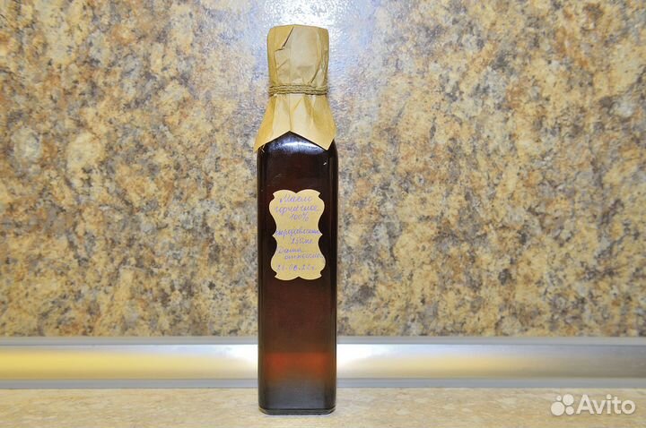 Сыродавленное горчичное масло холодного отжима