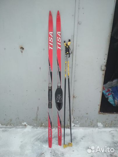 Лыжи, лыжные ботинки