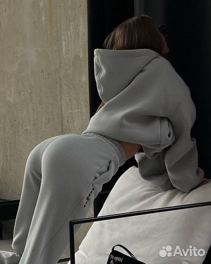 Спортивный костюм