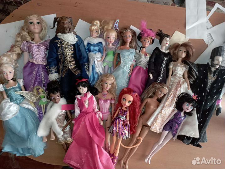 Малефисента, Чудовище, Рапунцель, парижанка,Райла