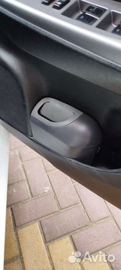 Мусорный бокс на Toyota Prius alpha