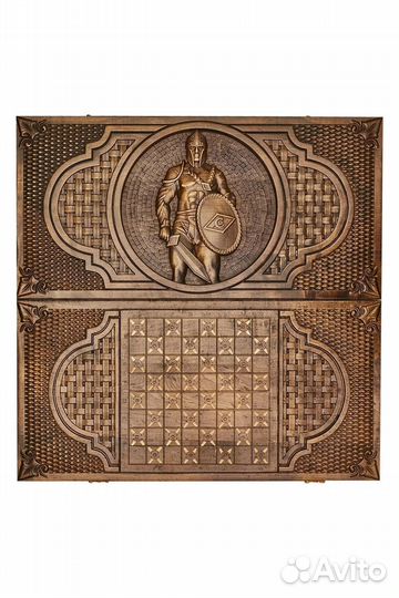 Нарды и шашки резные Гладиатор перед боем 61 х 70 см бук Армения 62420