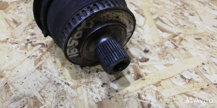 Полуось передняя правая Audi A4 B5 1999