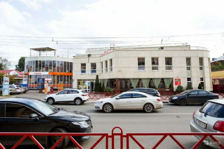 Машиноместо, 18 м²