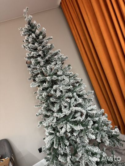 Елка искусственная 240