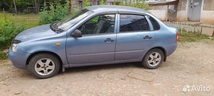 LADA Kalina 1.6 МТ, 2005, 122 400 км