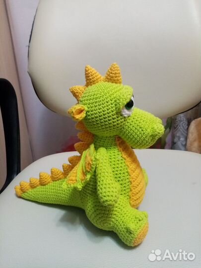 Дракончик вязанный