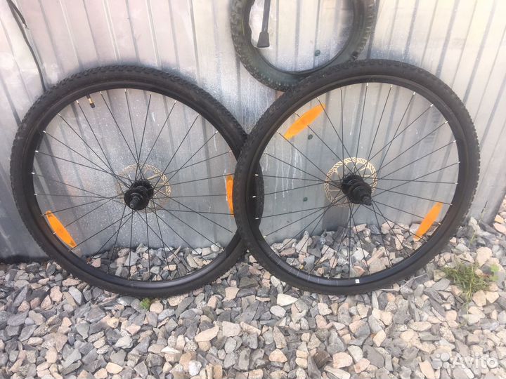 Комплект колес для велосипеда 28,700с