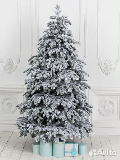 Ель искусственная литая