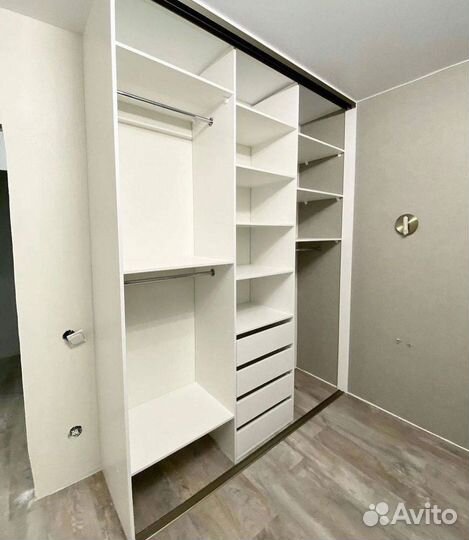 Стильный шкаф купе