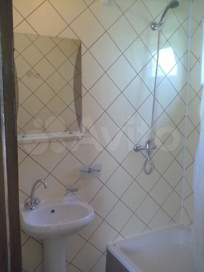 Дом 20 м² на участке 2 сот.