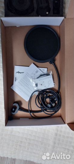 Студийный микрофон Fifine T669