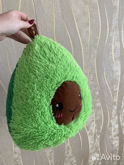 Плюшевая игрушка авокадо