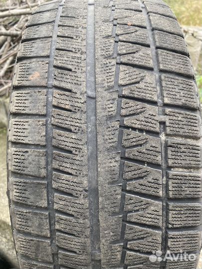 Bridgestone Blizzak Revo GZ 205/55 R16