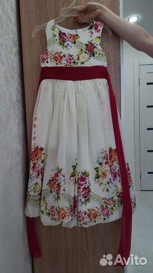 Праздничное платье для девочки