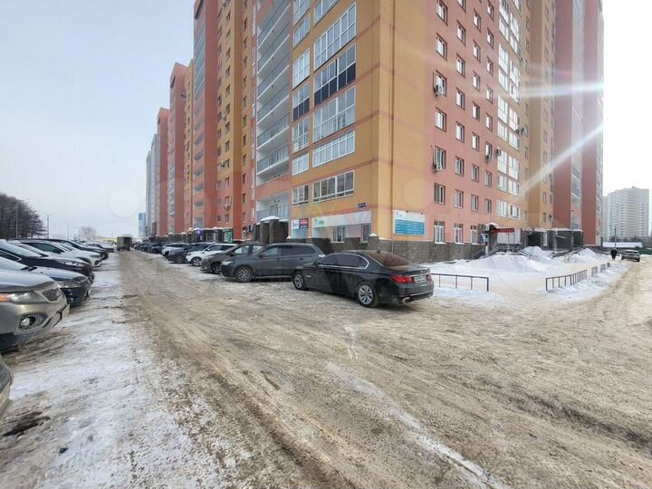 Помещение 207 кв.м. в Затоне, красная линия