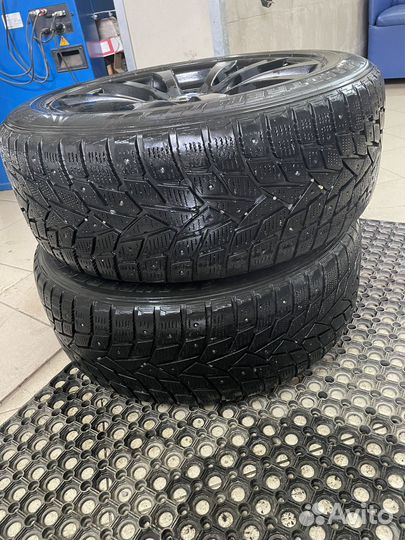 Dunlop Grandtrek Ice 02 255/50 R19 и 285/45 R19