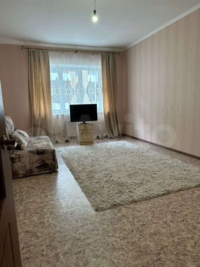 2-к. квартира, 60 м², 5/10 эт.