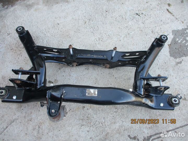 Задняя балка Фольксваген Тигуан 2011-2016