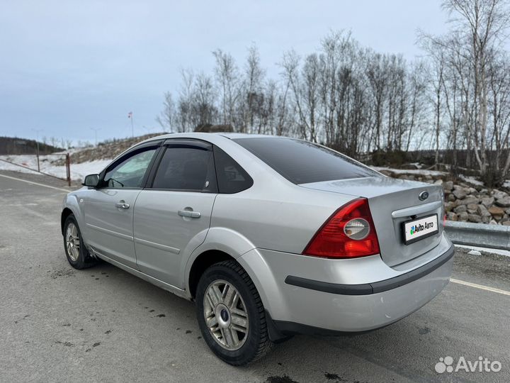 Ford Focus 2.0 МТ, 2005, 197 500 км