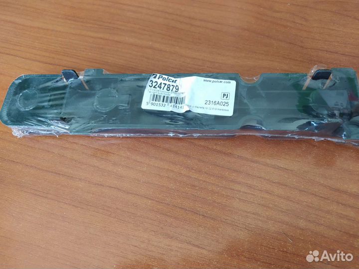 Цоколь лампы заднего фонаря левыйправый Polcar