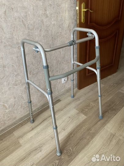 Ходунки для взрослых