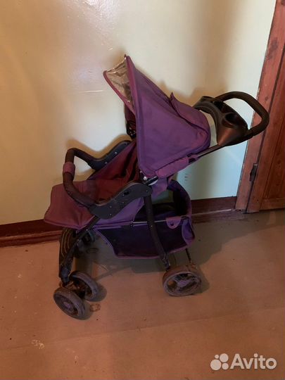 Прогулочная коляска