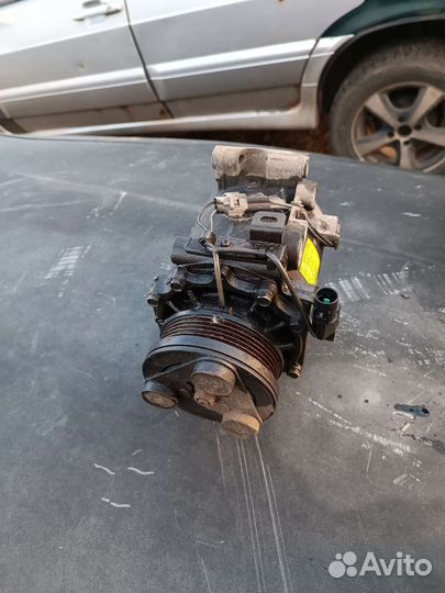 Компрессор кондиционера Mitsubishi galant 8 2.4