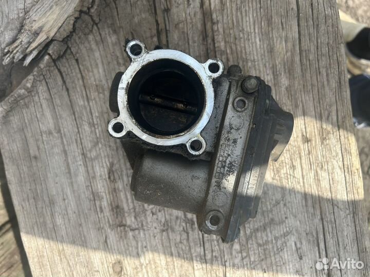 Дроссельная заслонка ford focus 2 2s6u-fc