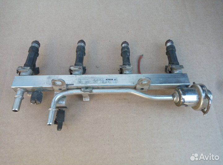 Топливная рампа Opel Astra J 1.4 turbo