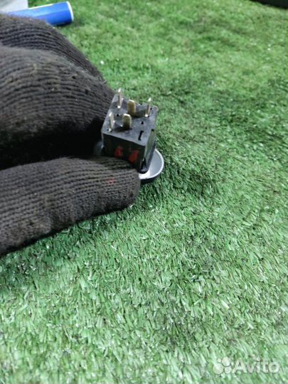 Кнопка противотуманных фар LADA Kalina