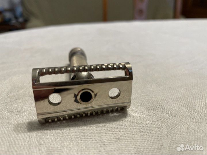 Бритвенный станок