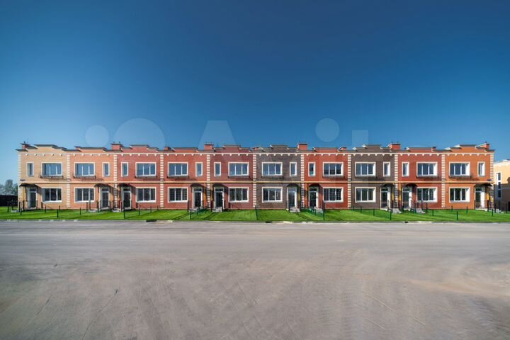 Таунхаус 61,8 м² на участке 1,6 сот.