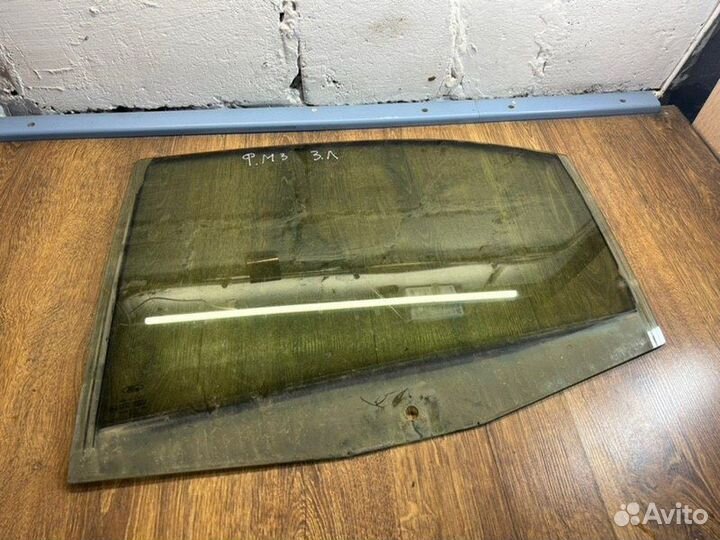 Стекло двери заднее левое Ford Mondeo III 2 2007