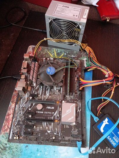 Asus Z270-P + Celeron 3930+ 4Gb озу