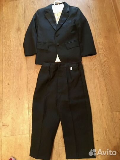 Костюм на мальчика 2/3 года