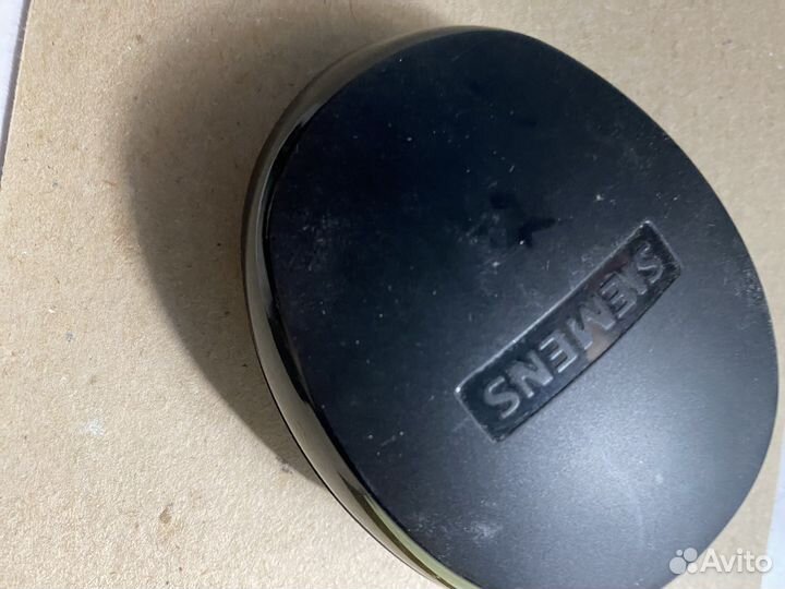 Слуховой аппарат новый