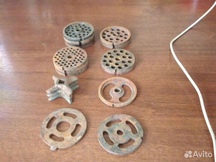 Запчасти от мясорубки