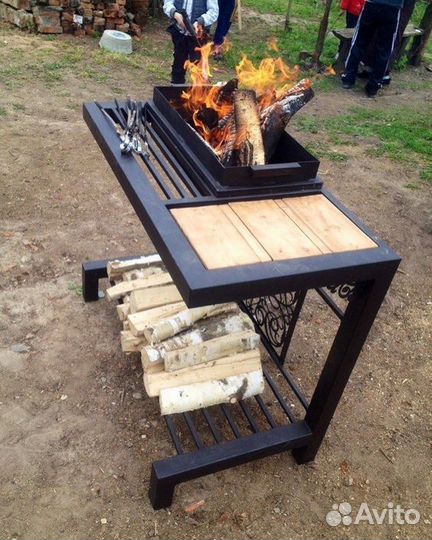 Мангал с крышей