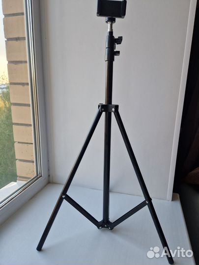 Штатив трипод
