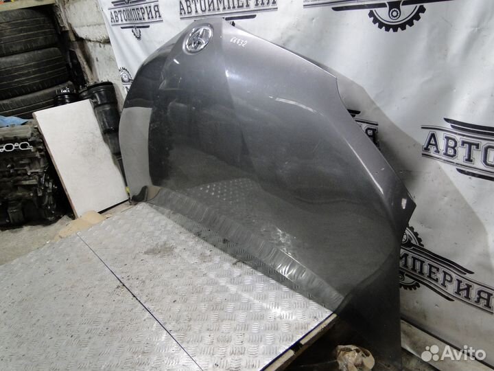 Капот Toyota Sienna 3 2012 3.5