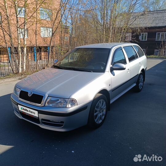 Skoda Octavia 1.8 МТ, 2010, 237 000 км