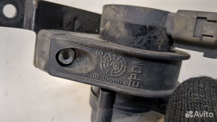 Насос водяной Skoda Fabia