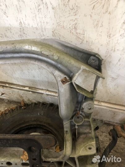 Подрамник передний Mercedes Benz S-Class W220