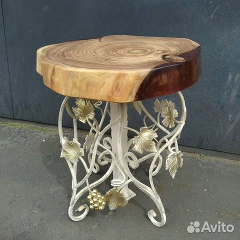 Столик кофейный 