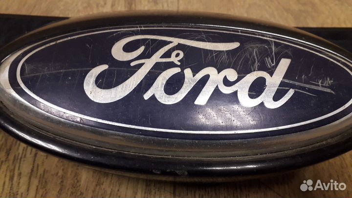 Решетка радиатора №18 Ford Focus 3 2013