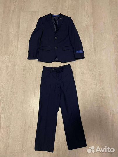 Школьная форма для первоклассника