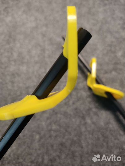 Изолятор для электропастуха / электроизгородь